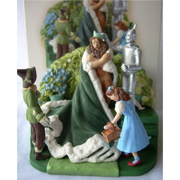 HALLMARK KEEPSAKE THE WIZARD OF OZ KING OF THE FOREST ORNAMENT 2007