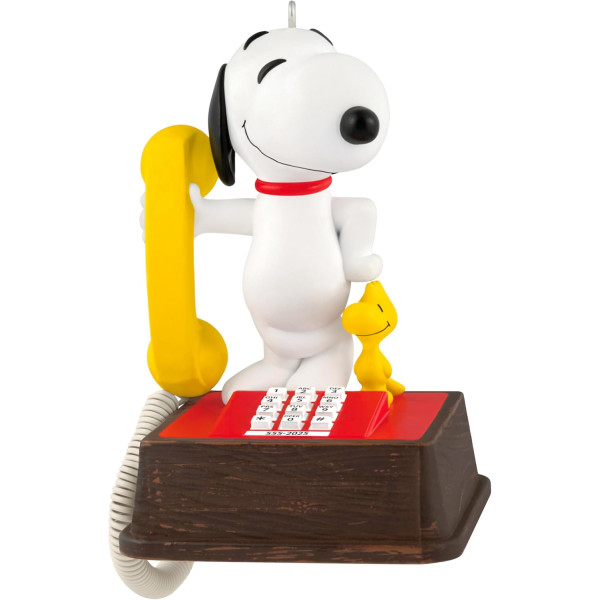 HALLMARK KEEPSAKE SNOOPY PEANUTS HELLO SNOOPY ORNAMENT 2025
