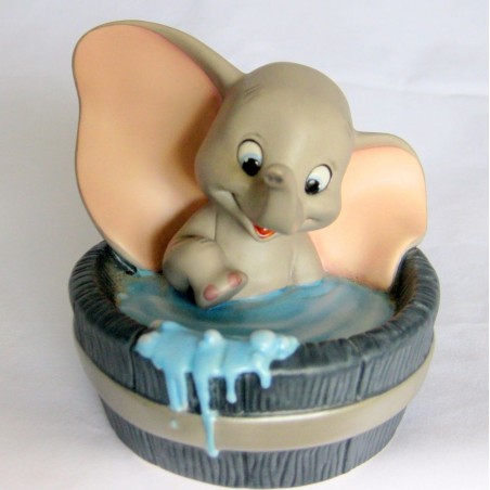 WDCC WALT DISNEY CLASSIC COLLECTION DUMBO 1995 MEMBERSHIP FIGUUR