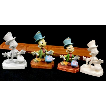 WDCC WALT DISNEY CLASSICS COLLECTION PINOCCHIO JIMINY CRICKET SET VAN 5 MET BASE