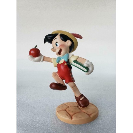 WDCC WALT DISNEY CLASSICS COLLECTION PINOCCHIO BEELD